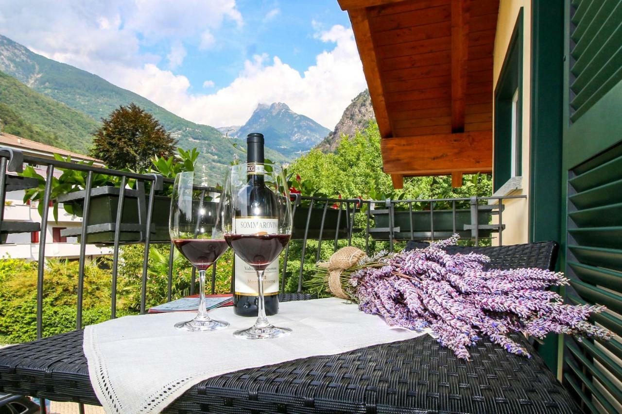 Sofi Apartment Chiavenna Eksteriør bilde